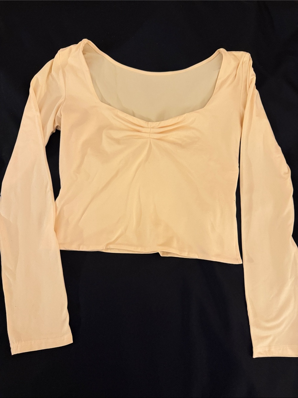 Women's Long Sleeve Scoop Neck Top in yellow Large